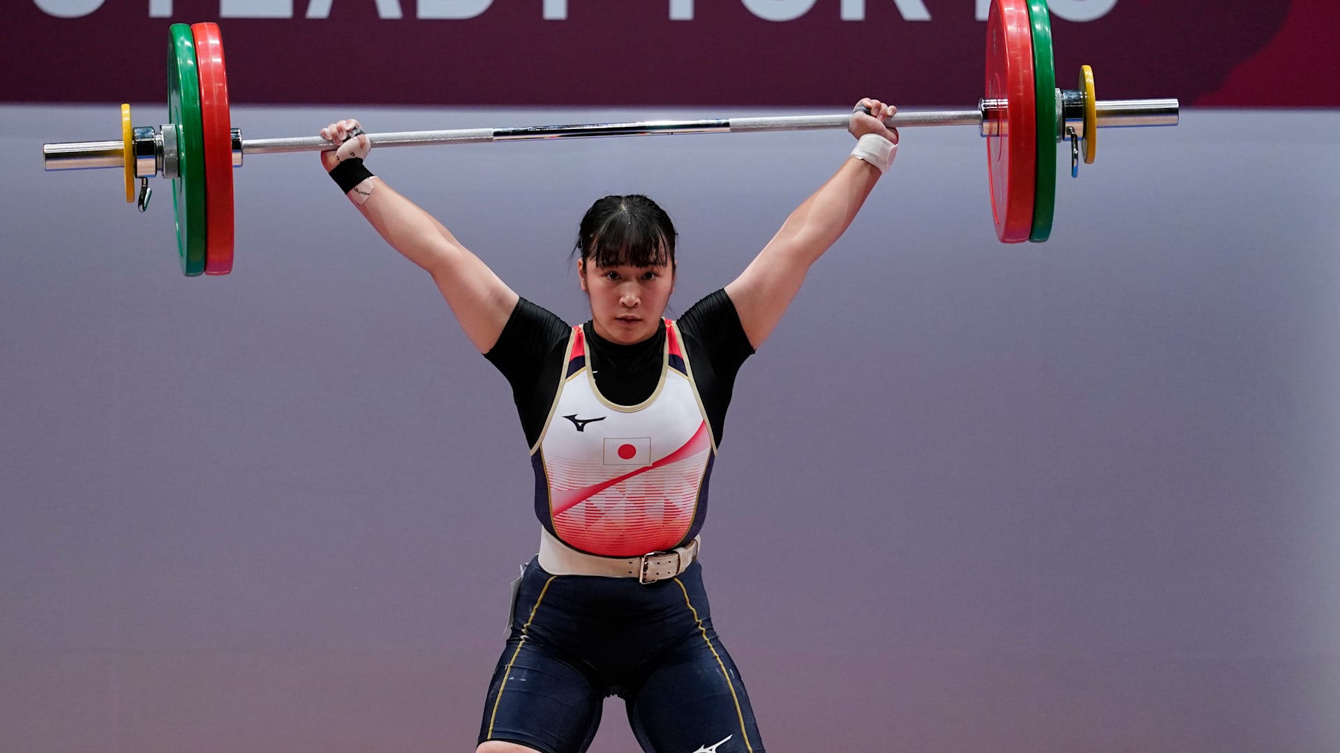 ウエイトリフティング】世界選手権8日日：女子76キロ級の石井未来が15