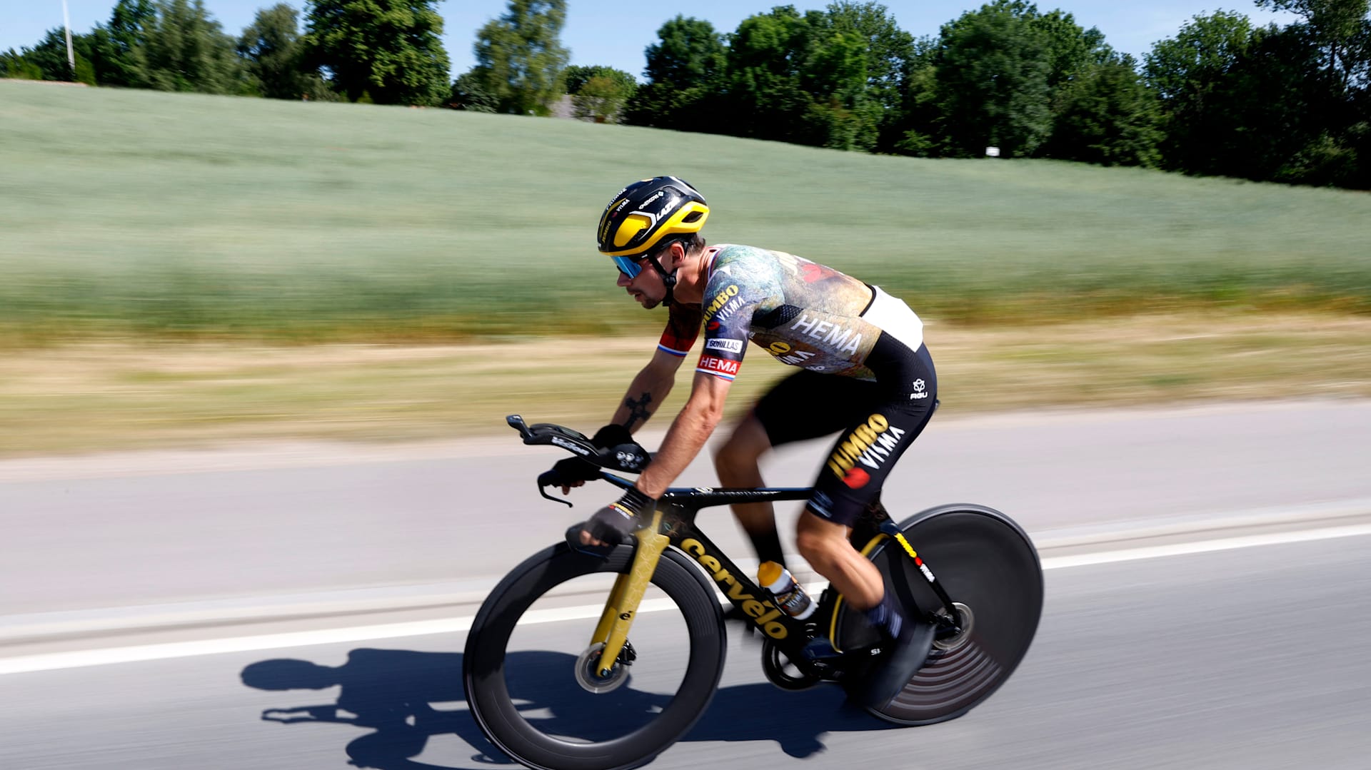 Roglic cycling on sale