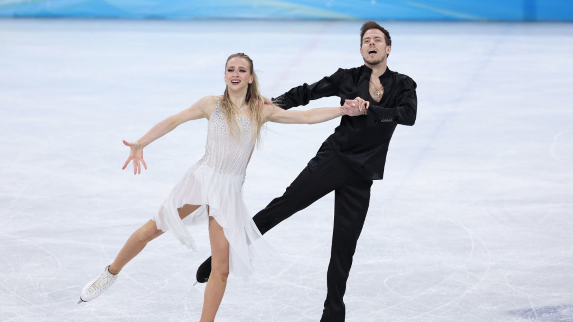 Medals update: Papadakis and Cizeron win gold in Beijing 2022 figure  skating - Ice Dance