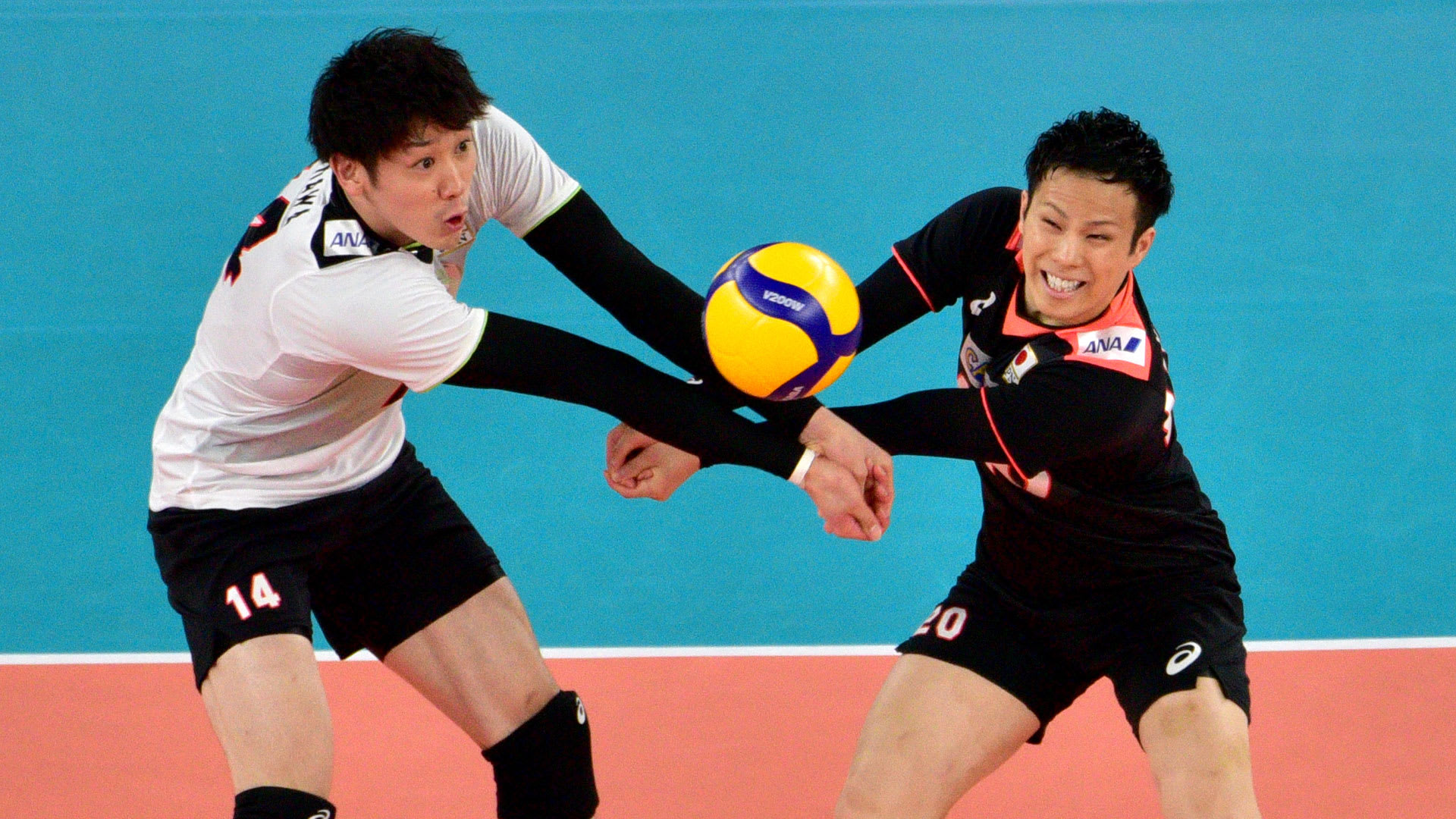 d❌ 国際バレーボール連盟❌　シャトー デ トゥーレル　記念メダル VOLLEYBALL Where Dreams Rise. バレーボールを夢のあるスポーツ