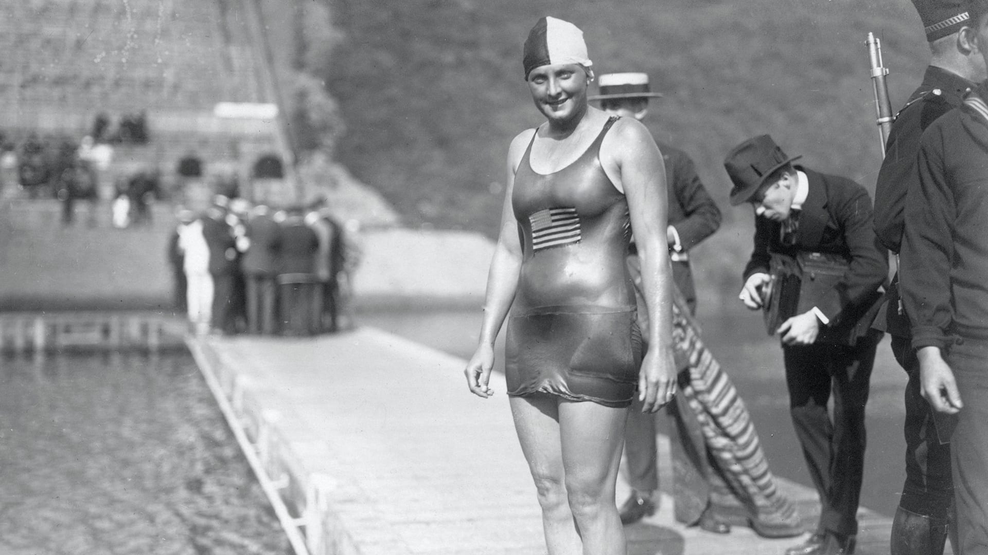 Ethelda Bleibtrey, the trailblazer for women's swimming who was arrested  due to her swimsuit - Olympic News