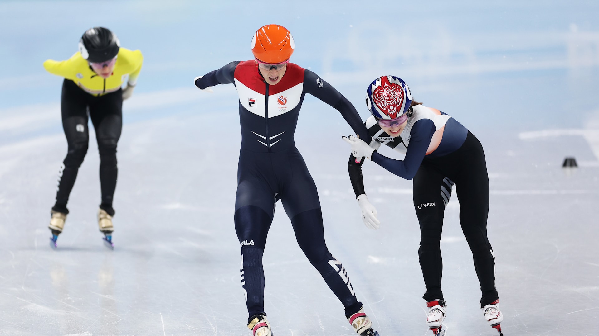 メダル決定｜スザンネ・シュルティングが金メダル！ショートトラック