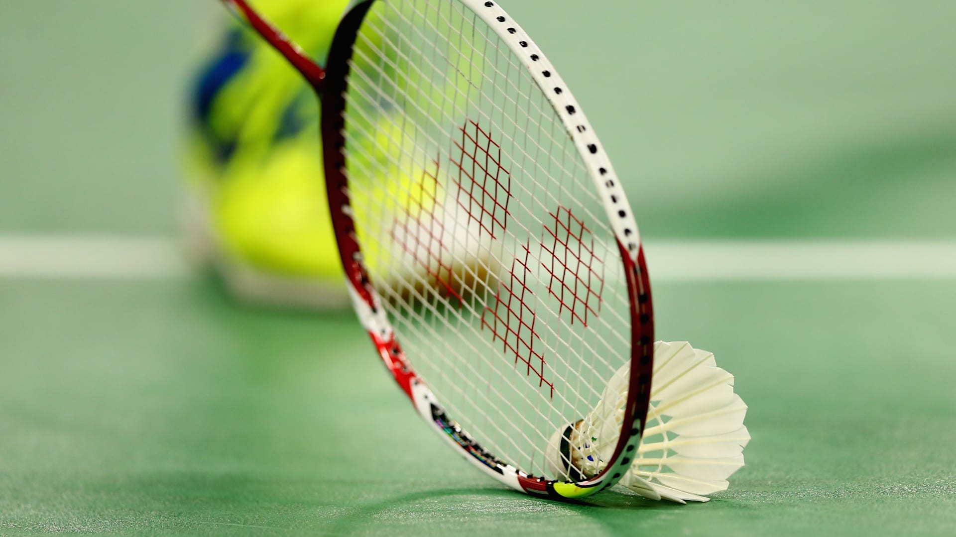 Cheap Badminton and Tennis Computer Racquet Stringing Threading