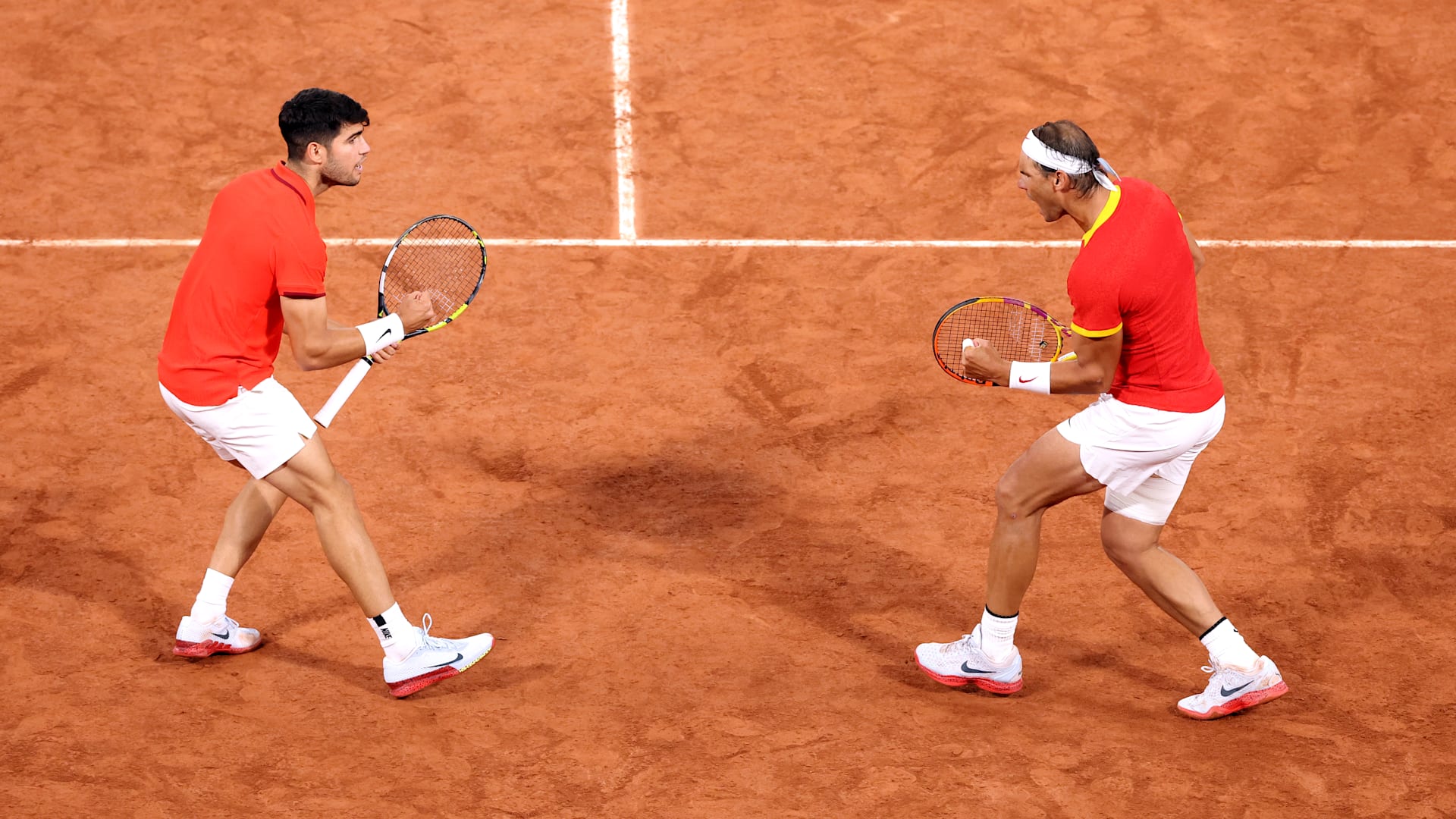 Rafael Nadal y Carlos Alcaraz: Un partido para la historia en los Juegos  Olímpicos de París 2024