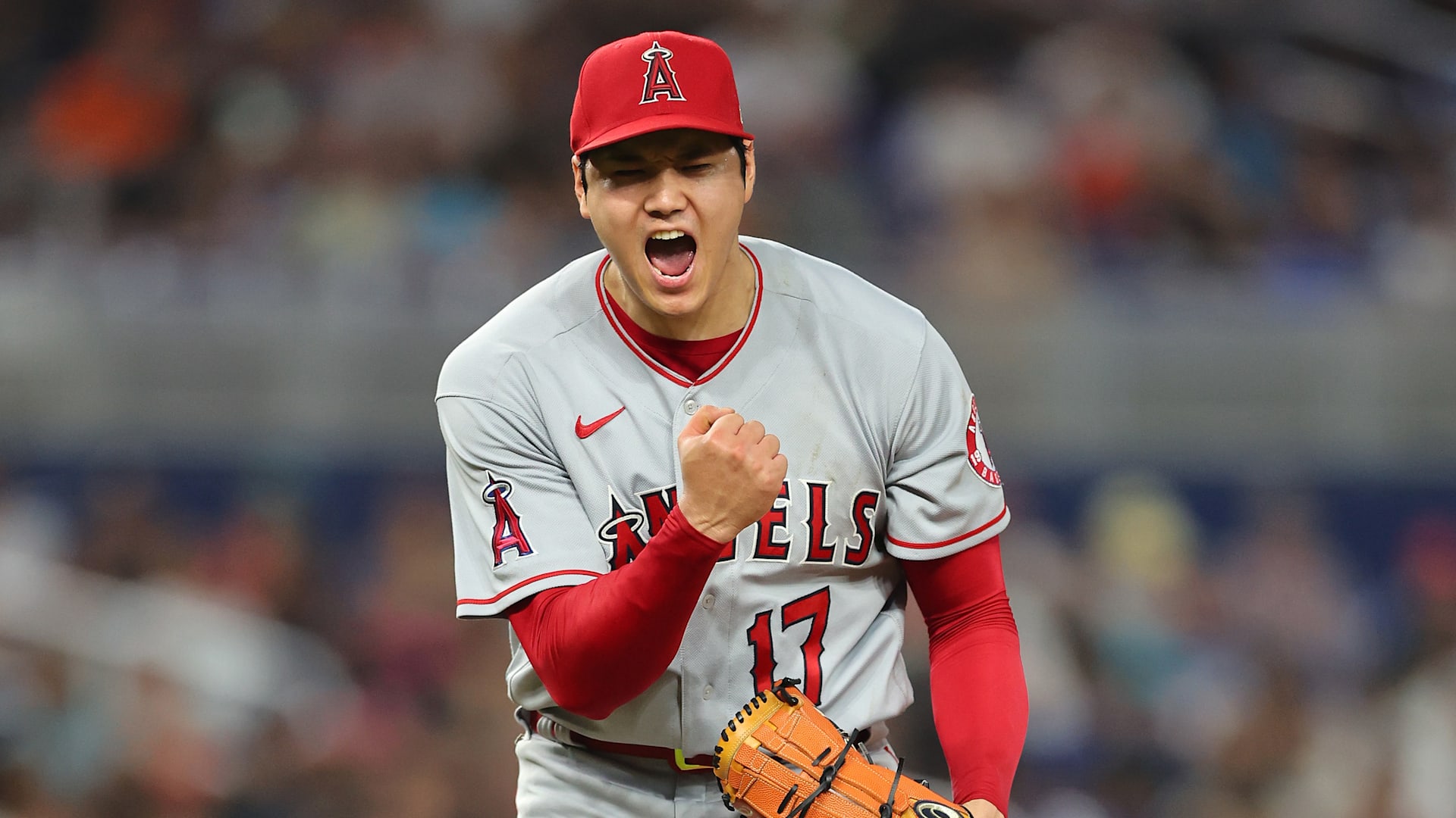 大谷翔平　MLB エンゼルス　　ノベルティ　顔総柄　メジャーリーグ　野球 20180924_ohtani2_gi-560x373.jpg
