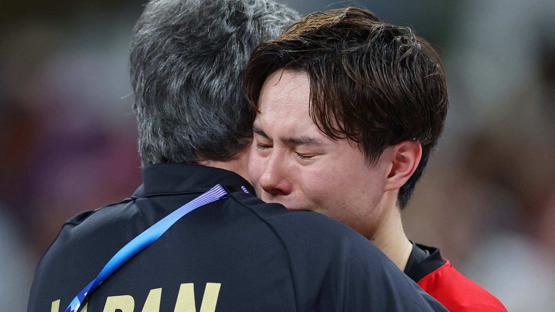 パリオリンピック2024 男子バレー　記念品　サイン入り パリ2024男子バレー日本の準々決勝敗退… 髙橋藍「ブラン監督と一緒に