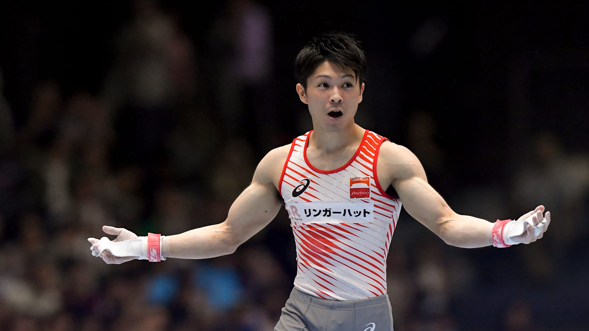 Shirai and teammates step up to help recovering Uchimura