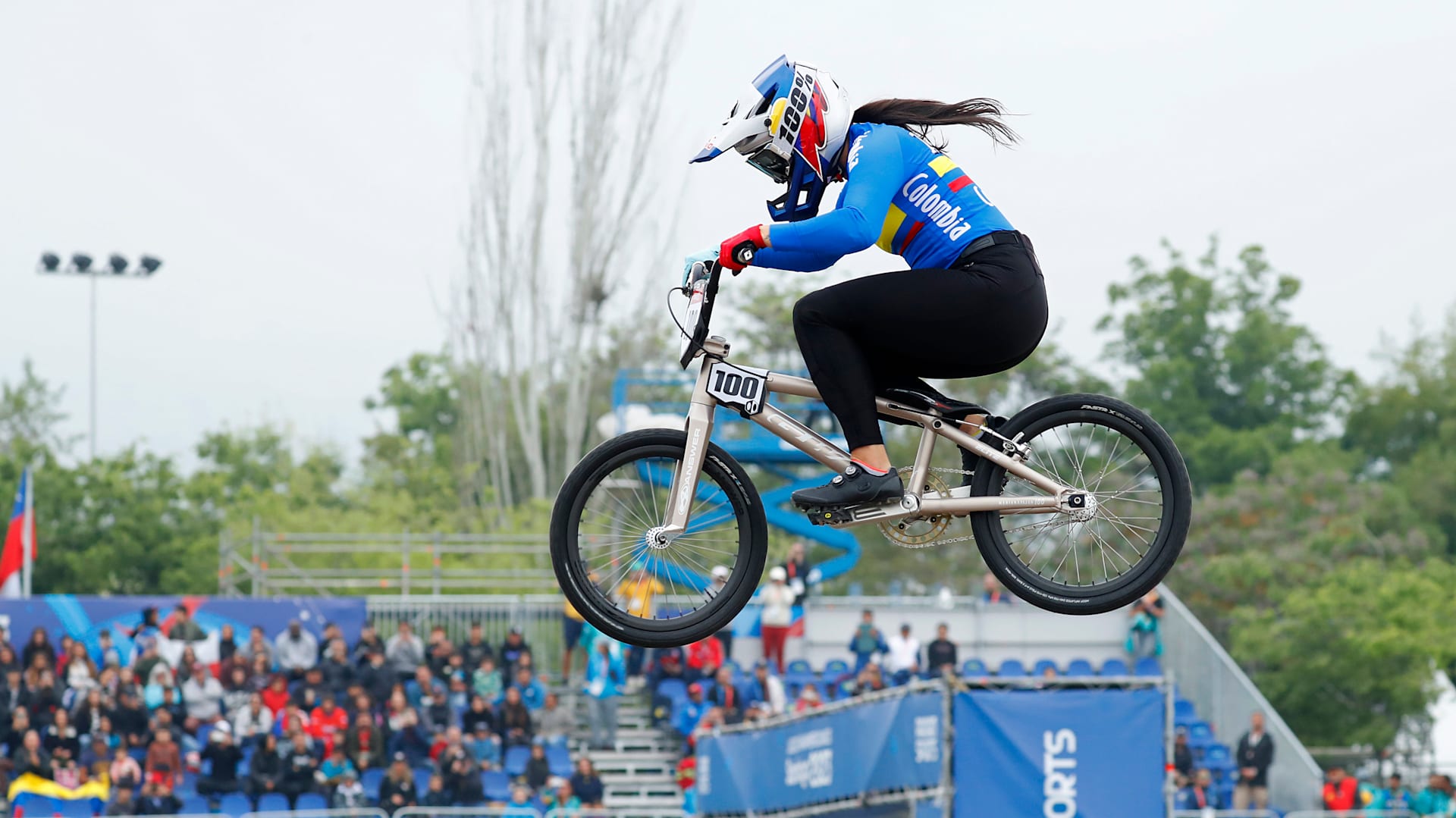 Mariana Paj n ante las finales de BMX Racing en los Juegos