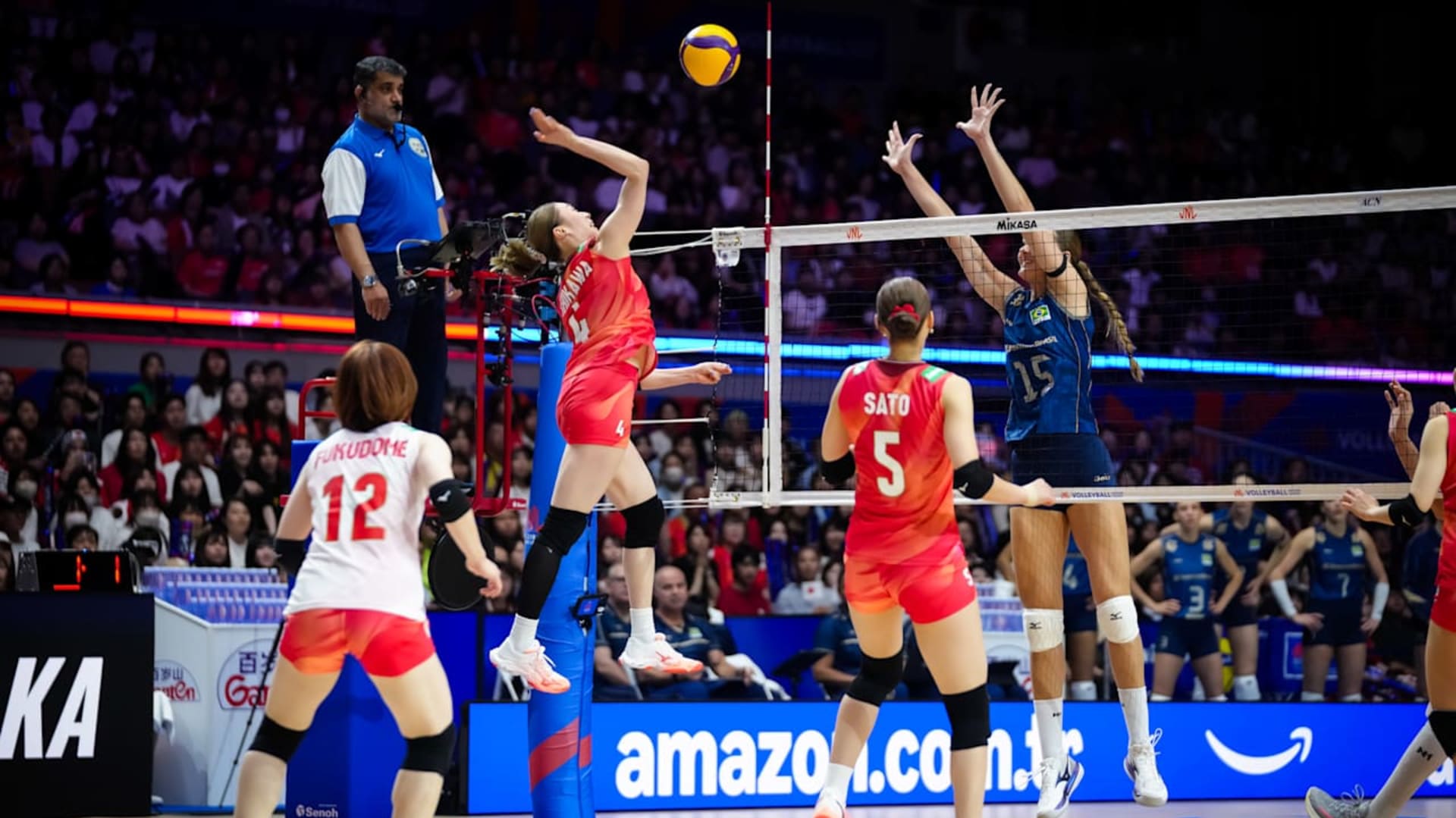 バレーボール女子日本、強豪ブラジルに1-3で屈する… 石川真佑