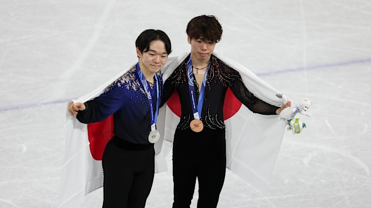 フィギュアスケート世界選手権大会 記念 純銀メダル(silver999) 刻印 鍵山優真が2大会連続の銀メダル、佐藤駿は銅メダルを獲得丨フィギュア