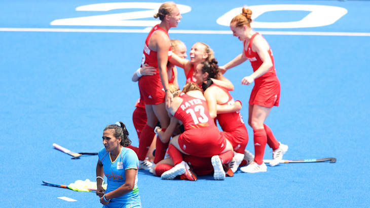 Indian women's hockey team finishes 4th at Olympics after losing to Great  Britain; See match pics!