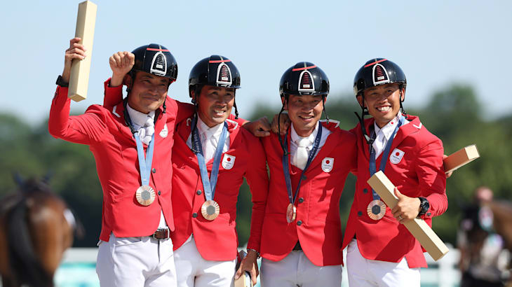 日本が総合馬術団体で銅メダル！92年ぶりのオリンピックメダル獲得｜パリ2024