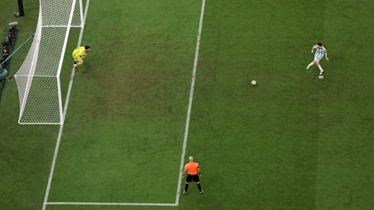 How to win a penalty shoot-out, according to science