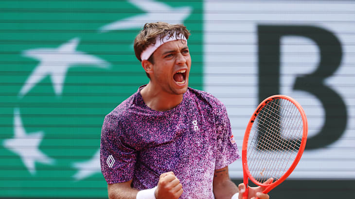 Flavio Cobolli oggi al Roland Garros 2026 contro Felix Auger-Aliassime:  programma, orario e dove vedere la partita in diretta tv e streaming ·  Tennis ATP