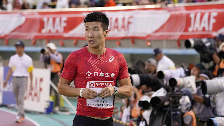 アシックス、“100m9秒台”桐生選手モデルのスパイクシューズを