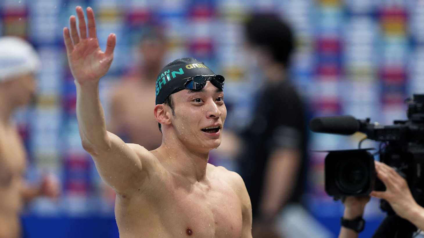 adbhkjenk1squnuwlkd4