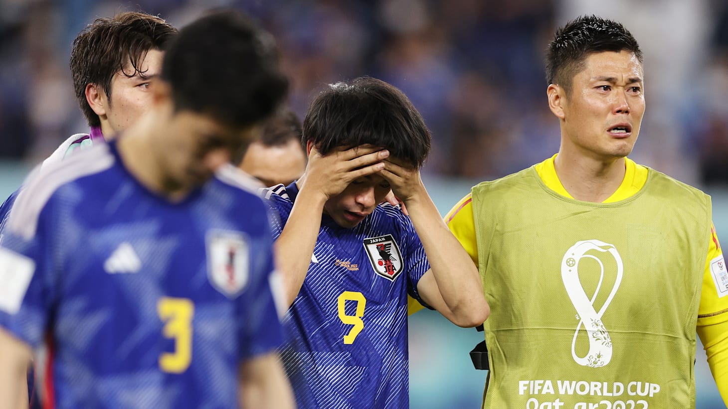 サッカー】W杯ベスト8進出を逃した日本代表・三笘薫「思いっきり