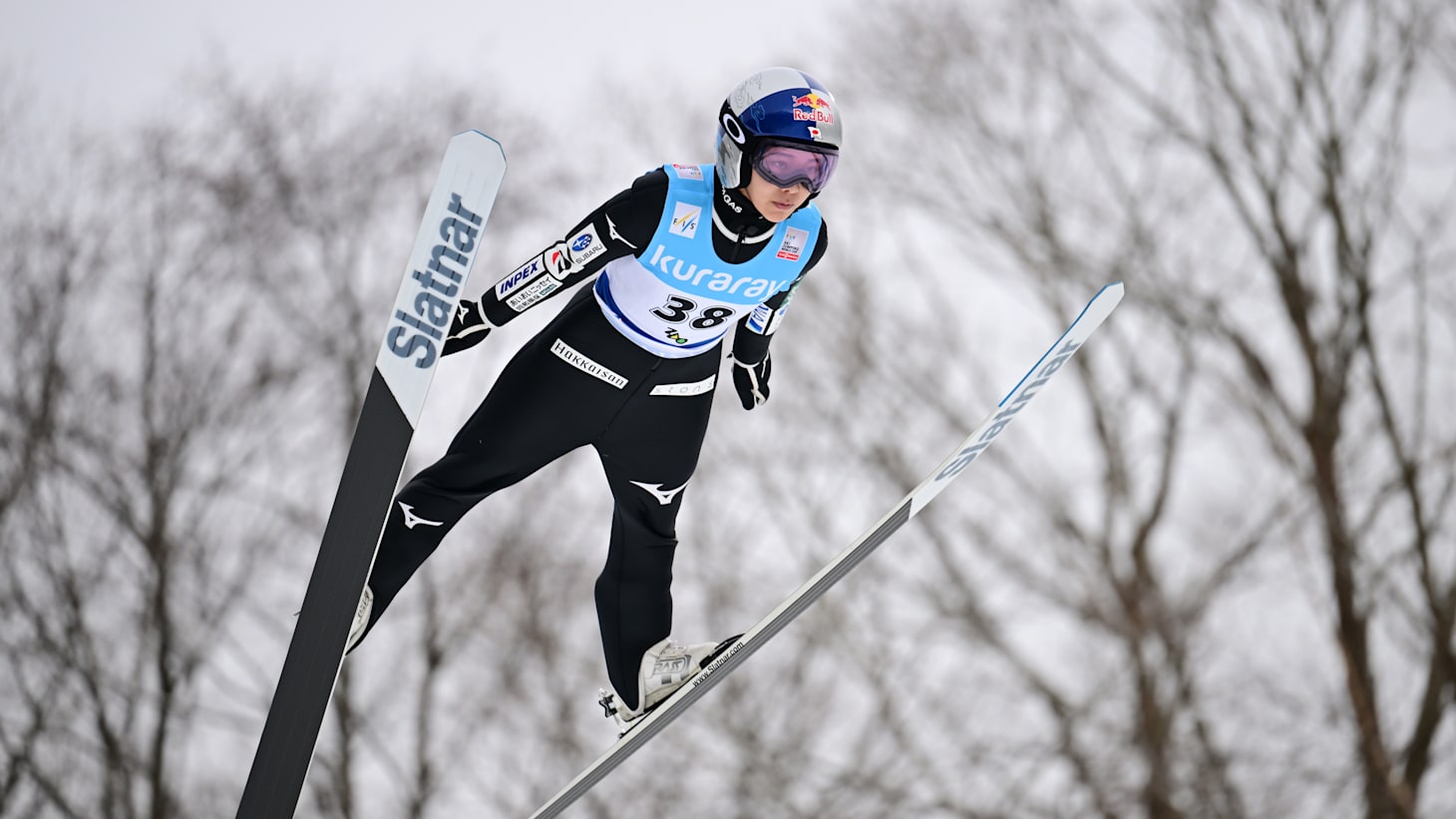 EPOCH winter　Olympians 高梨沙羅　スキー　ジャンプ　GEM 世界選手権 女子NH予選で高梨沙羅1位