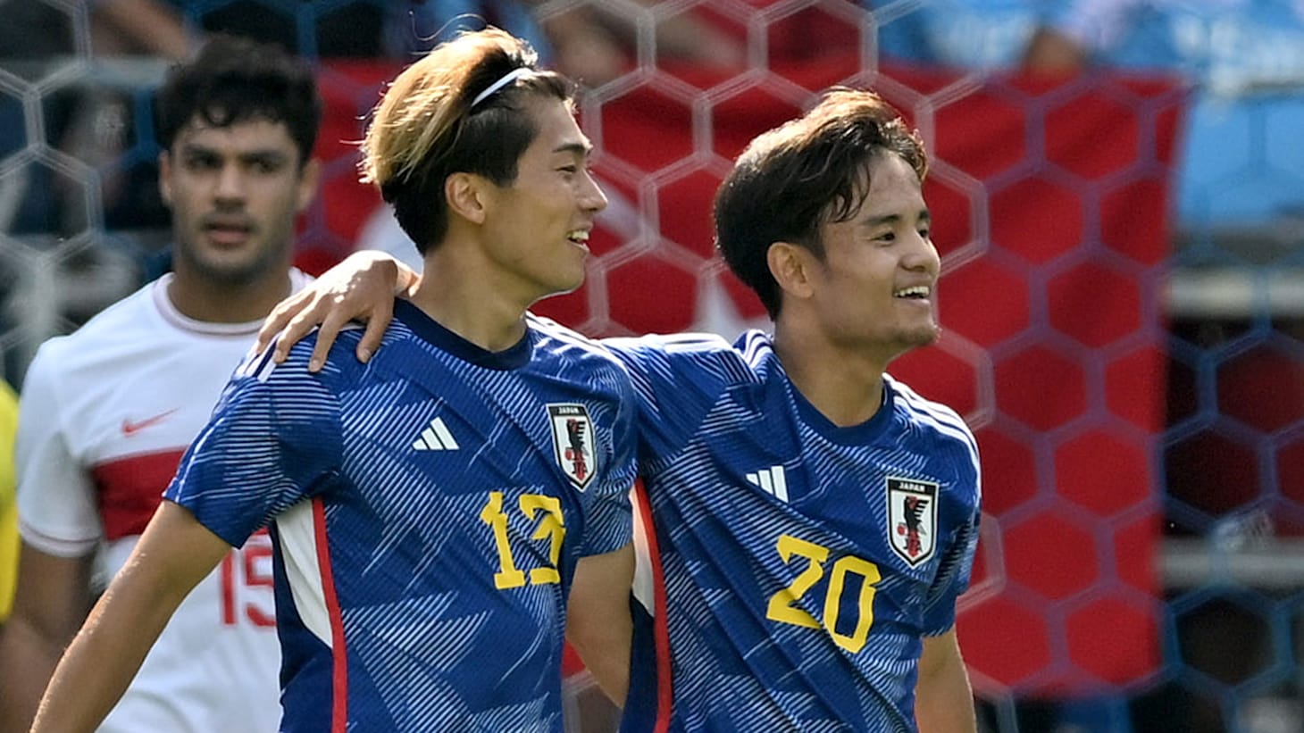 中村敬斗　サムライブルー　サッカー　グッズ 日本代表 2024 オフィシャル プレーヤーズ Tシャツ No.13 中村