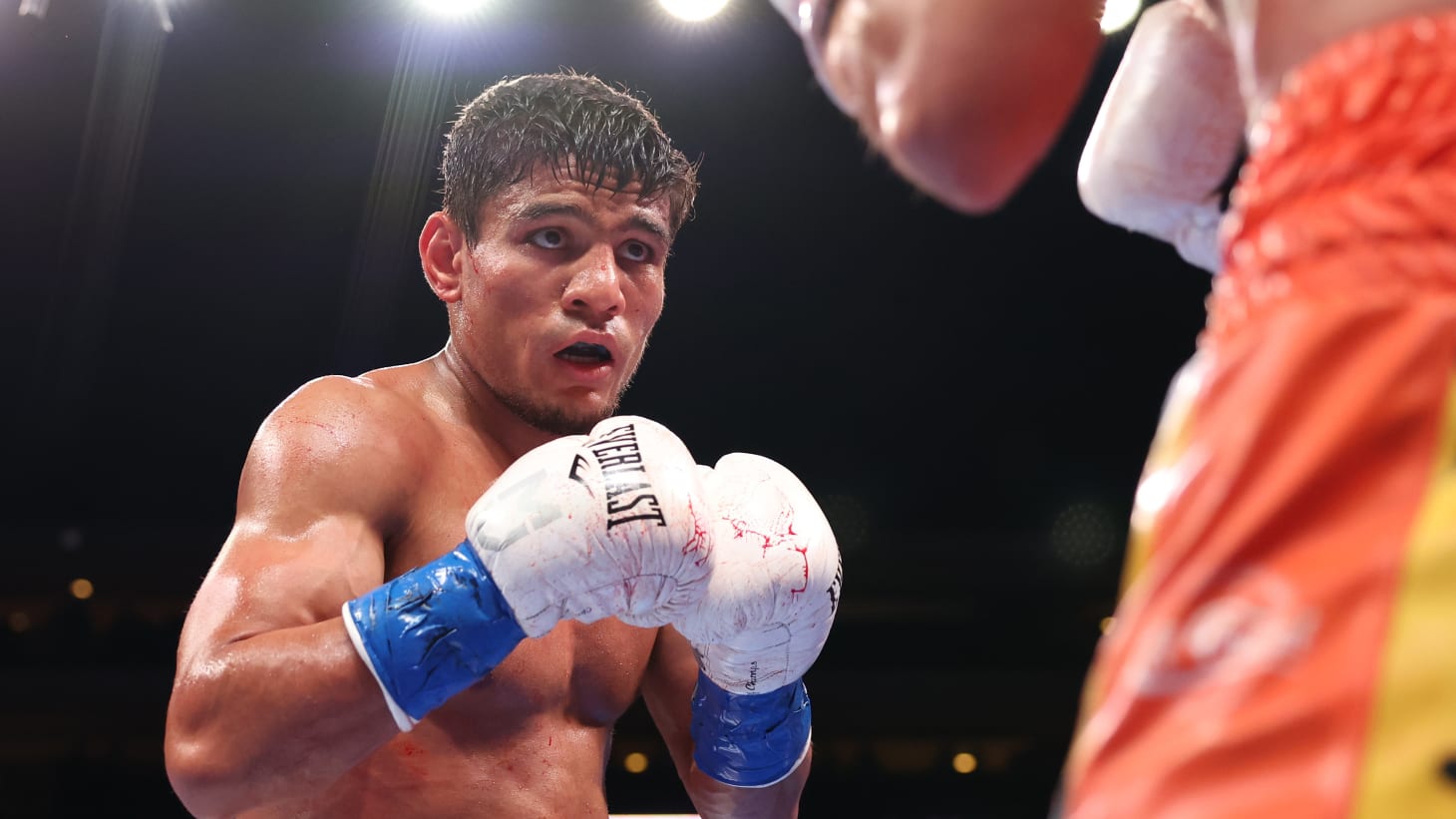 井上尚弥の対戦相手ムロジョン・アフマダリエフはどんなボクサー？戦歴