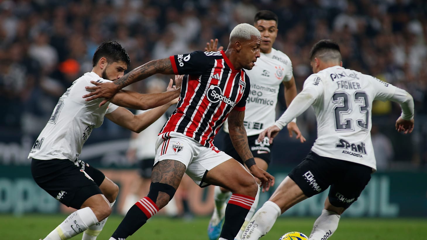 SC Corinthians Paulista - Fim de jogo. Corinthians 1 x 2 Internacional