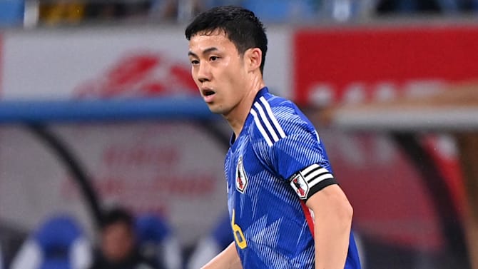 サッカー日本代表 遠藤航選手所属 リバプールFC ジャージ トラックジャケット あれだけ周りの選手に称えられるってことは…」元日本代表も着目