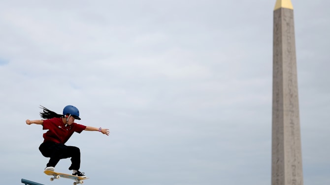 2024パリ五輪オリンピック スケートボード日本代表チーム タンクトップ World Skateboarding Tour Dubai 2024」の男女ストリートで日本