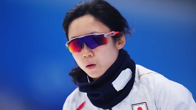 高木美帆選手 ホロスペクトラ 25枚限定 EPOCH  TEAM JAPAN ミントモール / MINT BASE店 (TCシングル通販) / 2023 EPOCH