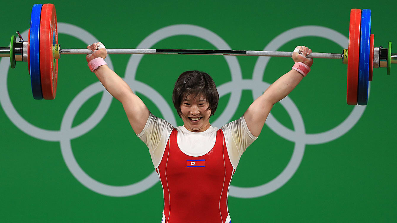 ウエイトリフティング・アジア選手権7日目、102キロ級の田中太郎が4位