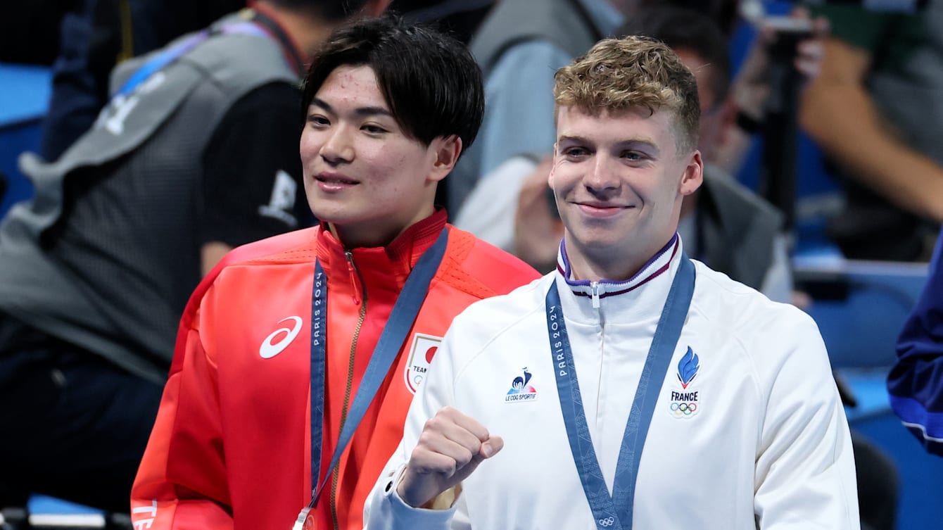 非売品) 水泳 競泳 日本代表 パリ五輪 支給品 チームポロシャツ 非売品) 水泳 競泳 日本代表 パリ五輪 支給品 チームポロシャツ