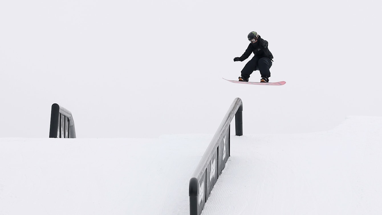 Winter Olympics 2026 - Mia Brookes vs Zoi Sadowski-Synnott: The