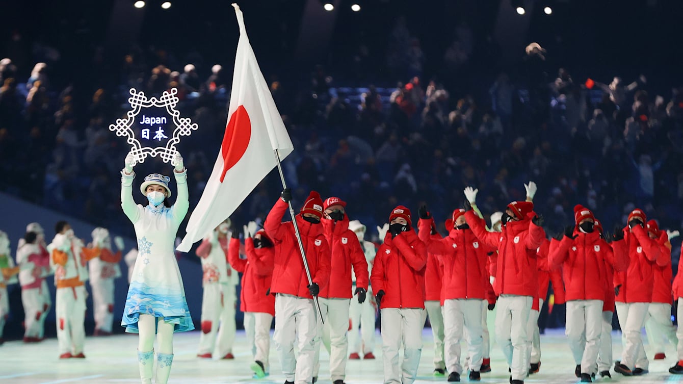 冬季長野オリンピック　大回転ポール旗 長野オリンピック冬季競技大会記念金貨にスポットを当てる｜金貨