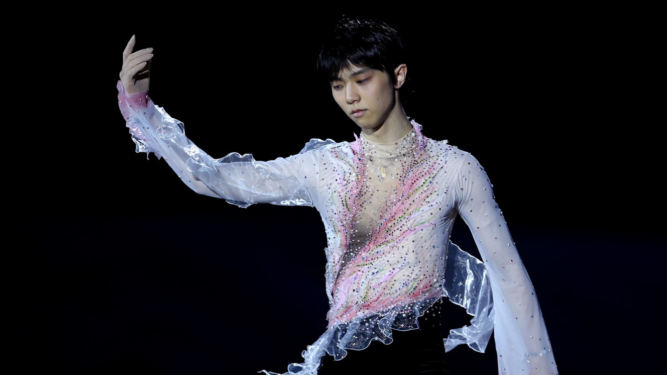 羽生結弦主演ファンタジーオンアイス2022&#39;記念Tシャツ   サイズM ファンタジー・オン・アイス2022』公式グッズ好評販売中！|グッズ