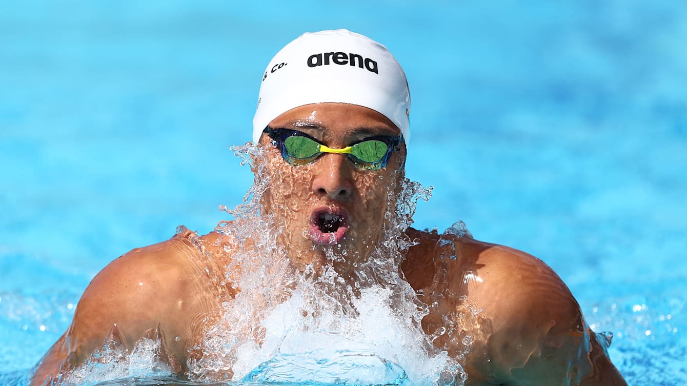 水泳・瀬戸大也選手サイン入りヘッドフォン