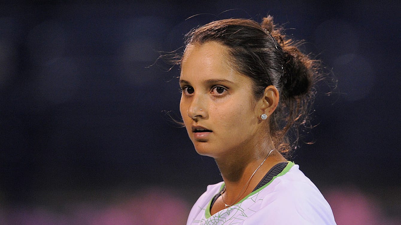 Sania Mirza Xxx Xxx Video Please - Sania Mirza farewell: Hyderabad gives home girl emotional sending off