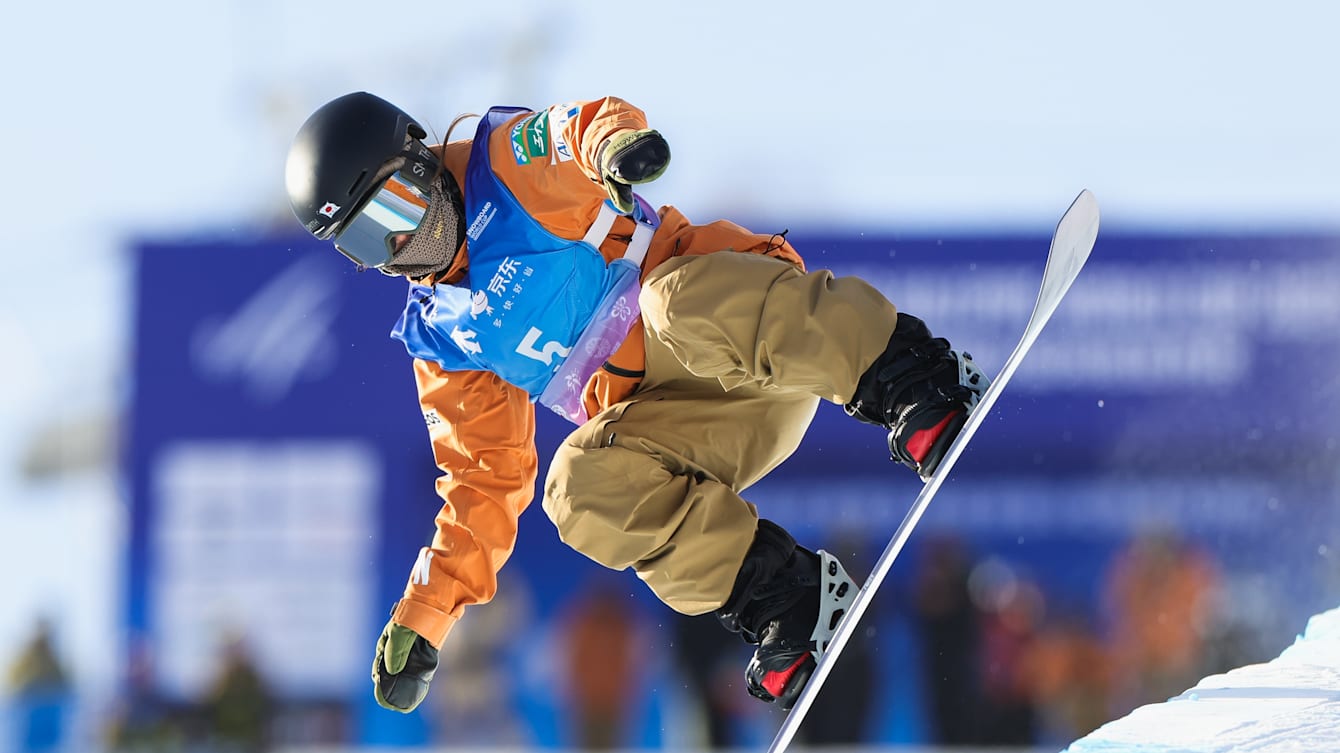Snow League Aspen 2025: Totsuka Yuto and Sena Tomita scoop
