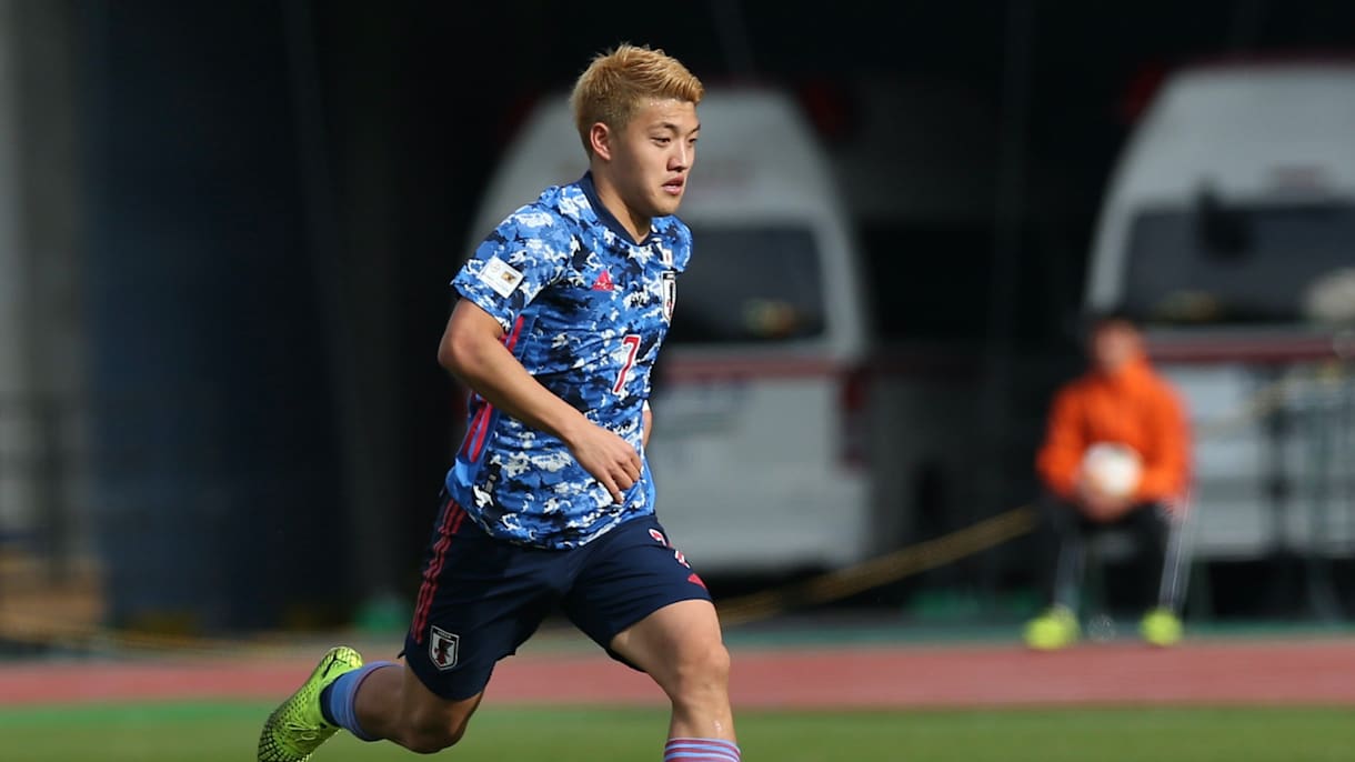 ユキ エポック社 2023 サッカー日本代表 GEM16 堂安律 1シリ！ 24 サッカー日本代表スペシャルエディション 堂安律 ジャージ