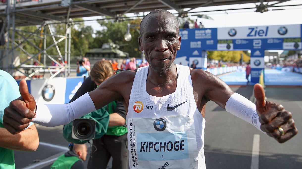 証拠写真付き・直筆 サインエリウド・キプチョゲマラソン写真サイン