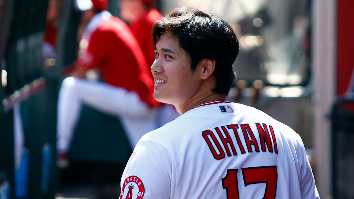 大谷翔平 2022 エンゼルス 限定 写真集 2021 MLB MVP 大谷翔平MVP！エンゼルスが祝福のインスタ公開「1年を通して