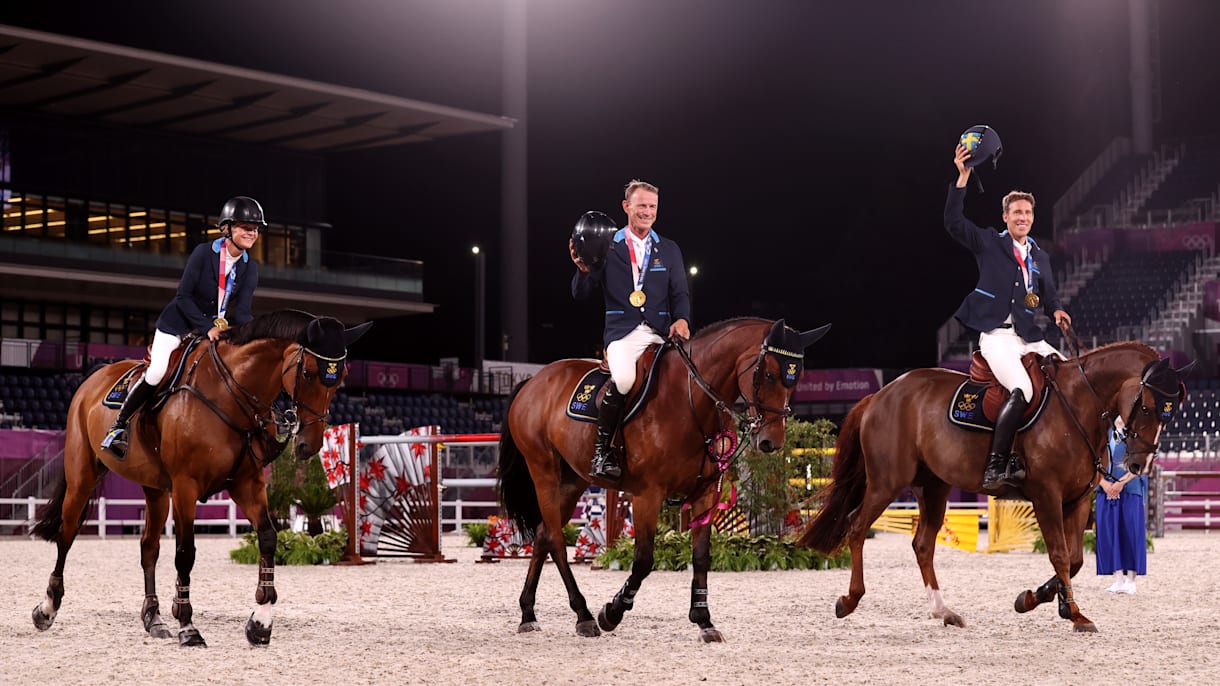 障害馬術】Tokyo2020に続きスウェーデンが団体優勝｜世界馬術選手権大会