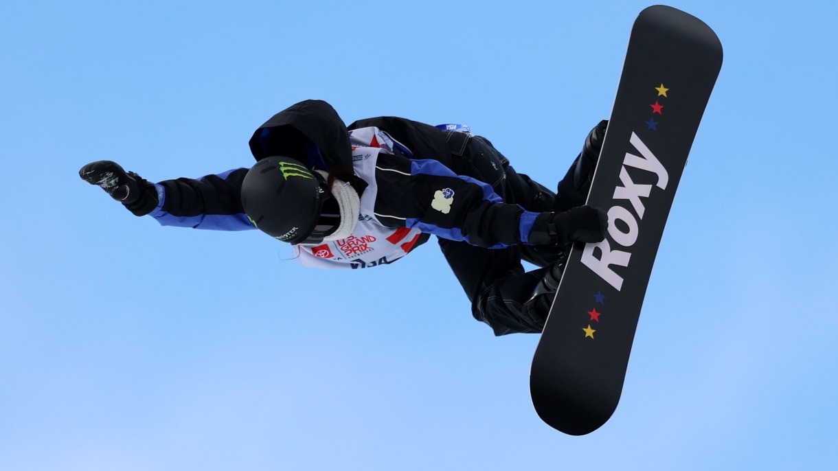 Image for Olympic snowboard champion Chloe Kim to recover in time for Milano Cortina despite torn labrum