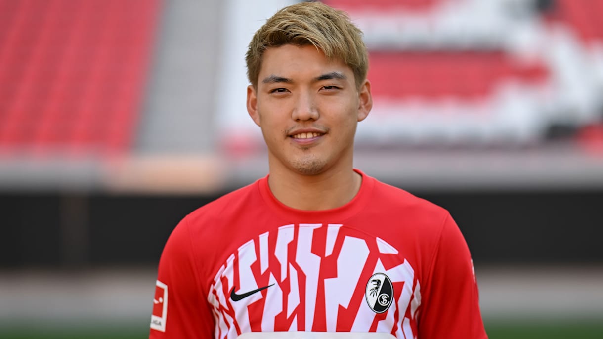 VfBシュトゥットガルト ASANO サイン入りシャツ VfBシュトゥットガルト ASANO サイン入りシャツ VfBシュトゥットガルト