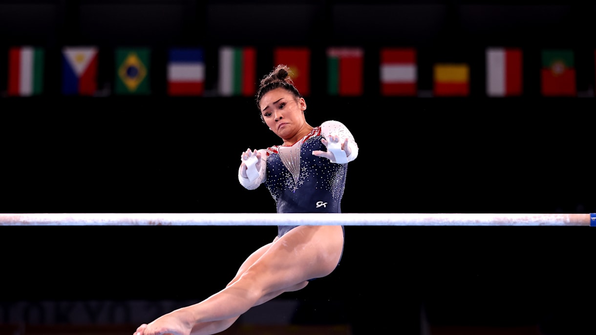 U.S. gymnast Gabby Douglas wins all-around title, giving her 2nd gold –  Deseret News, image size:1220x686
