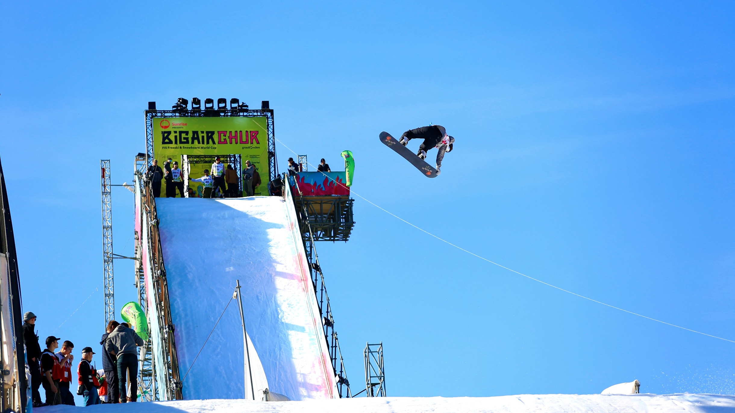 snowboard big air live