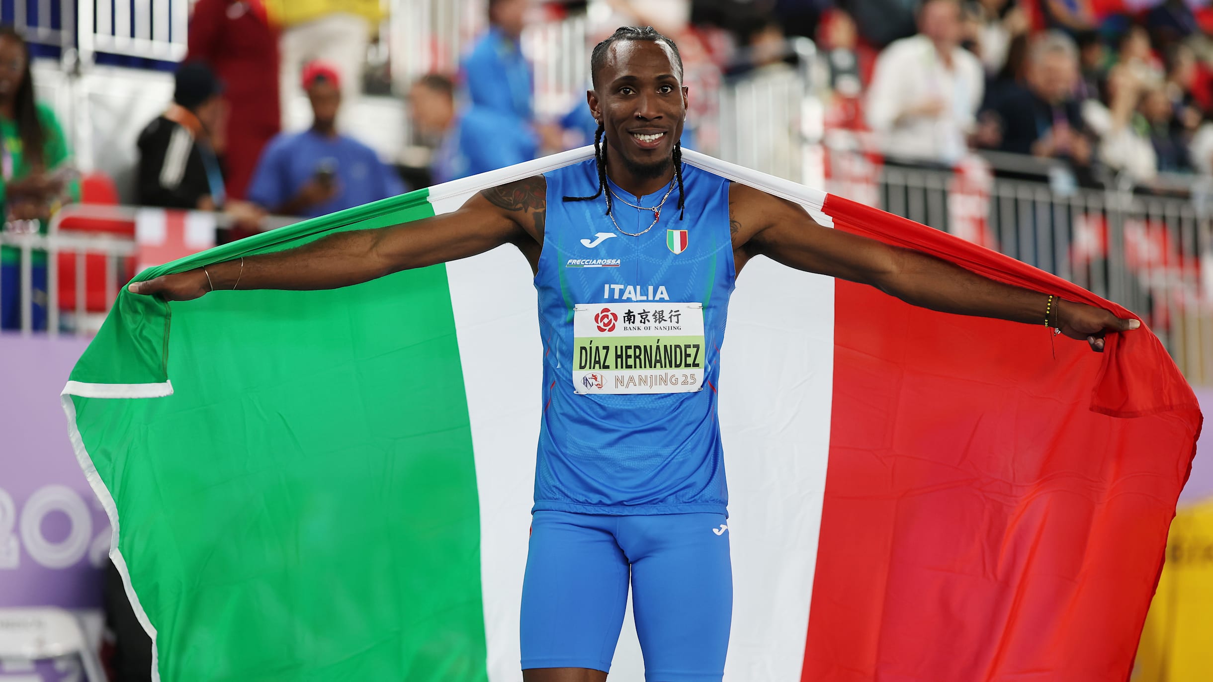 World Athletics Indoor Championships 2025: Andy Díaz triple jumps