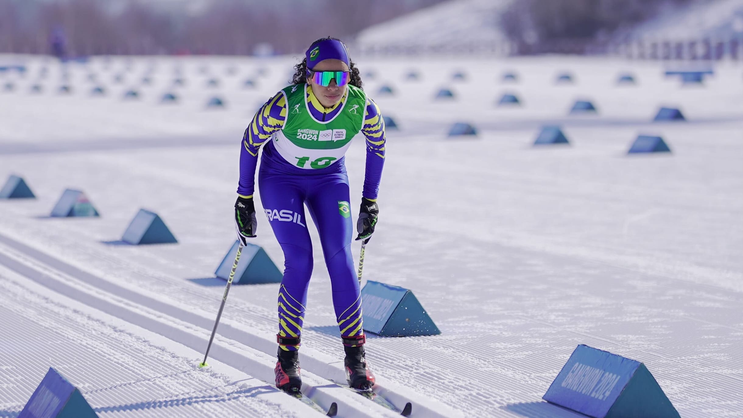 Julia Reis quebra recorde brasileiro no esqui cross-country nos