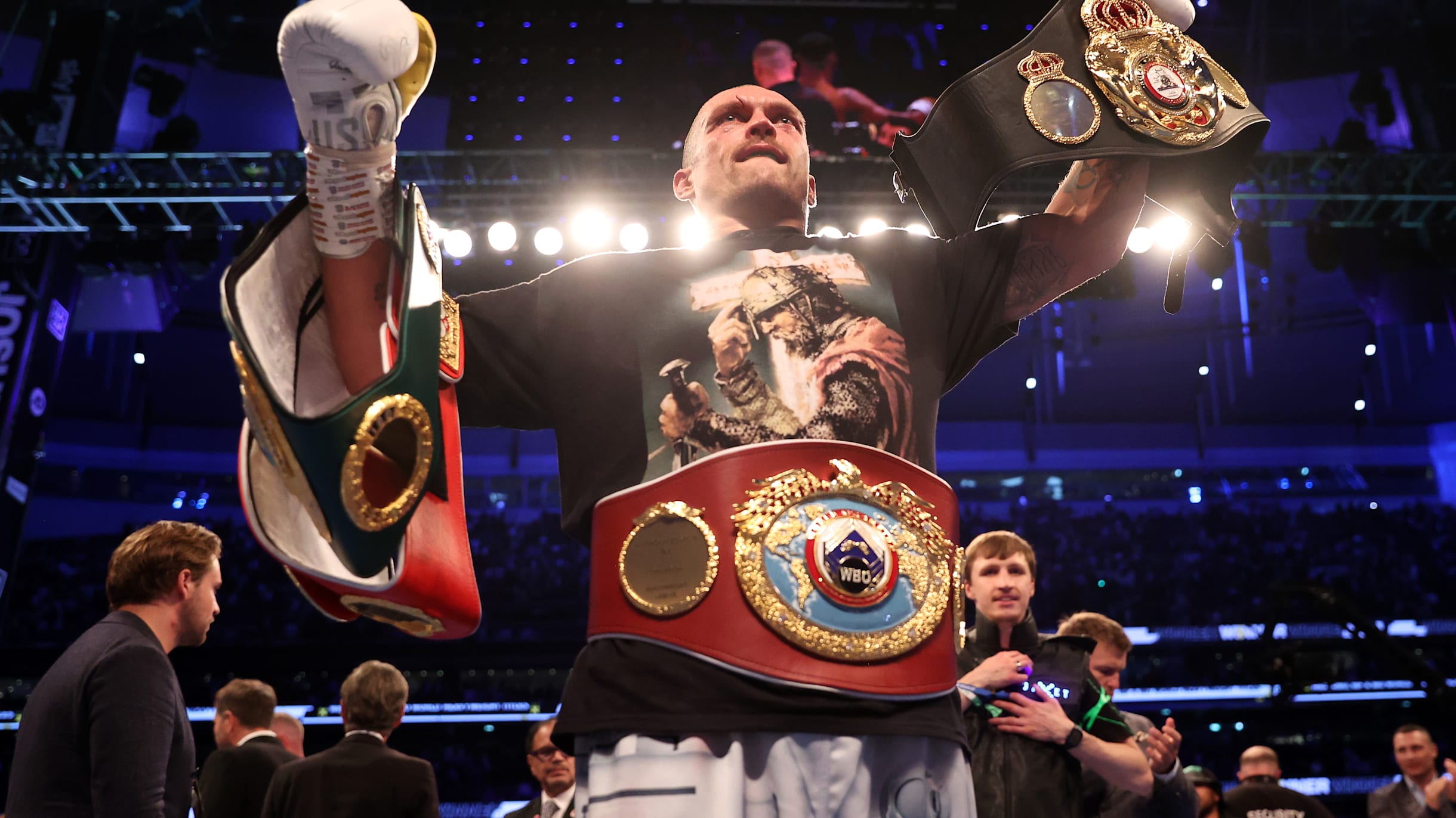 Oleksandr Usyk beats Anthony Joshua for world heavyweight belts