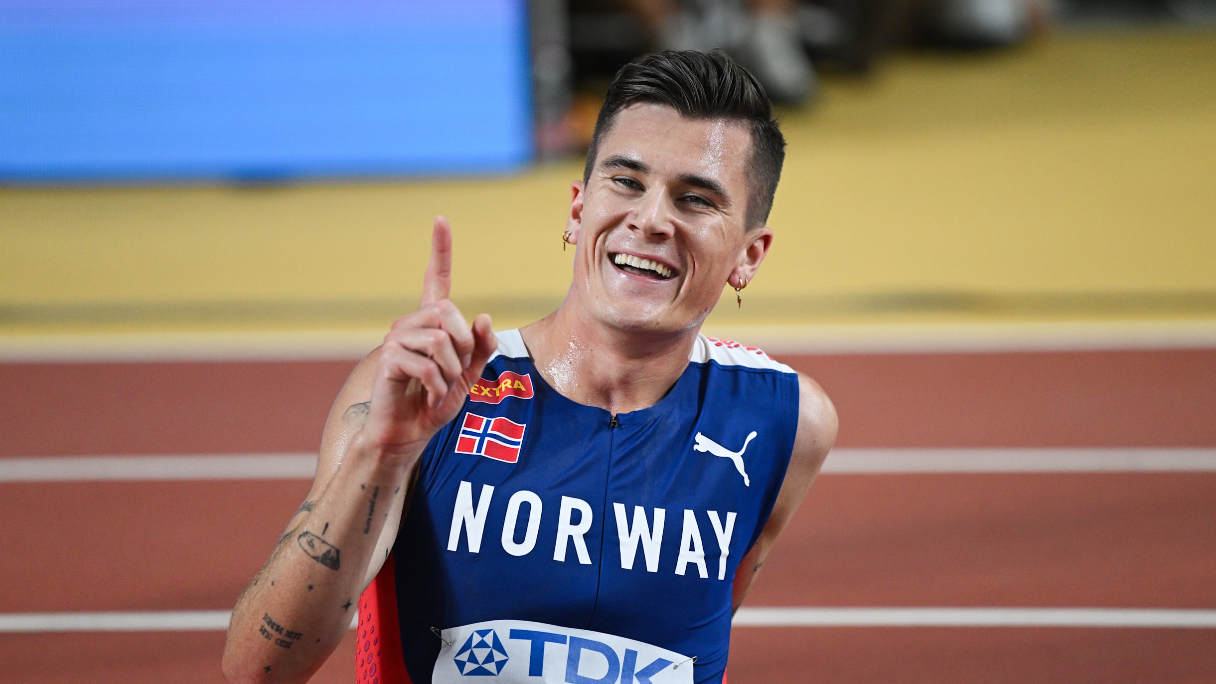 World Athletics Championships 2023: Jakob Ingebrigtsen retains men's 5000m  title in thrilling finish