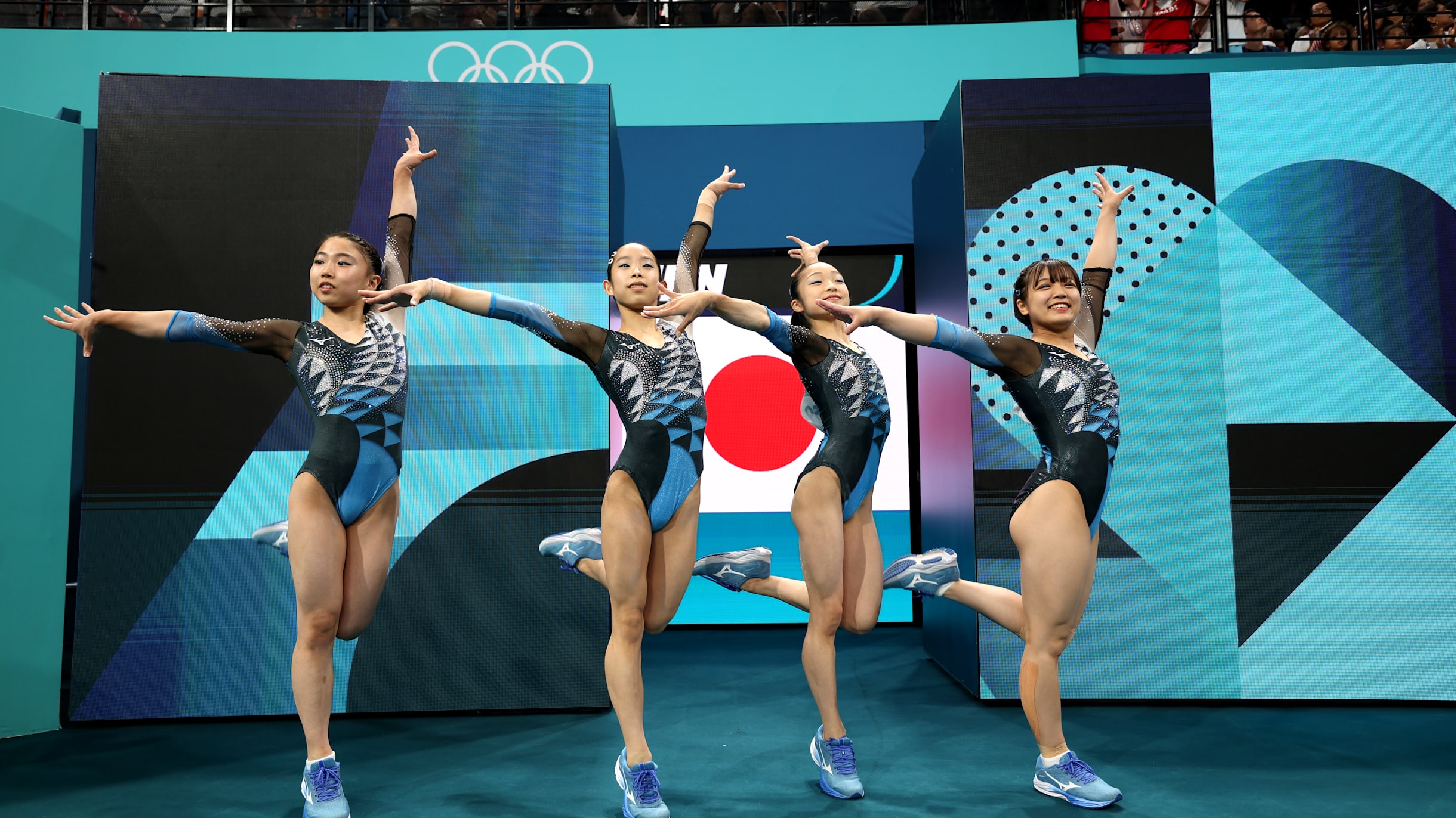 体操 体操・日本代表女子は団体8位、優勝はシモーネ・バイルズ率いるアメリカ合衆国代表／パリ2024