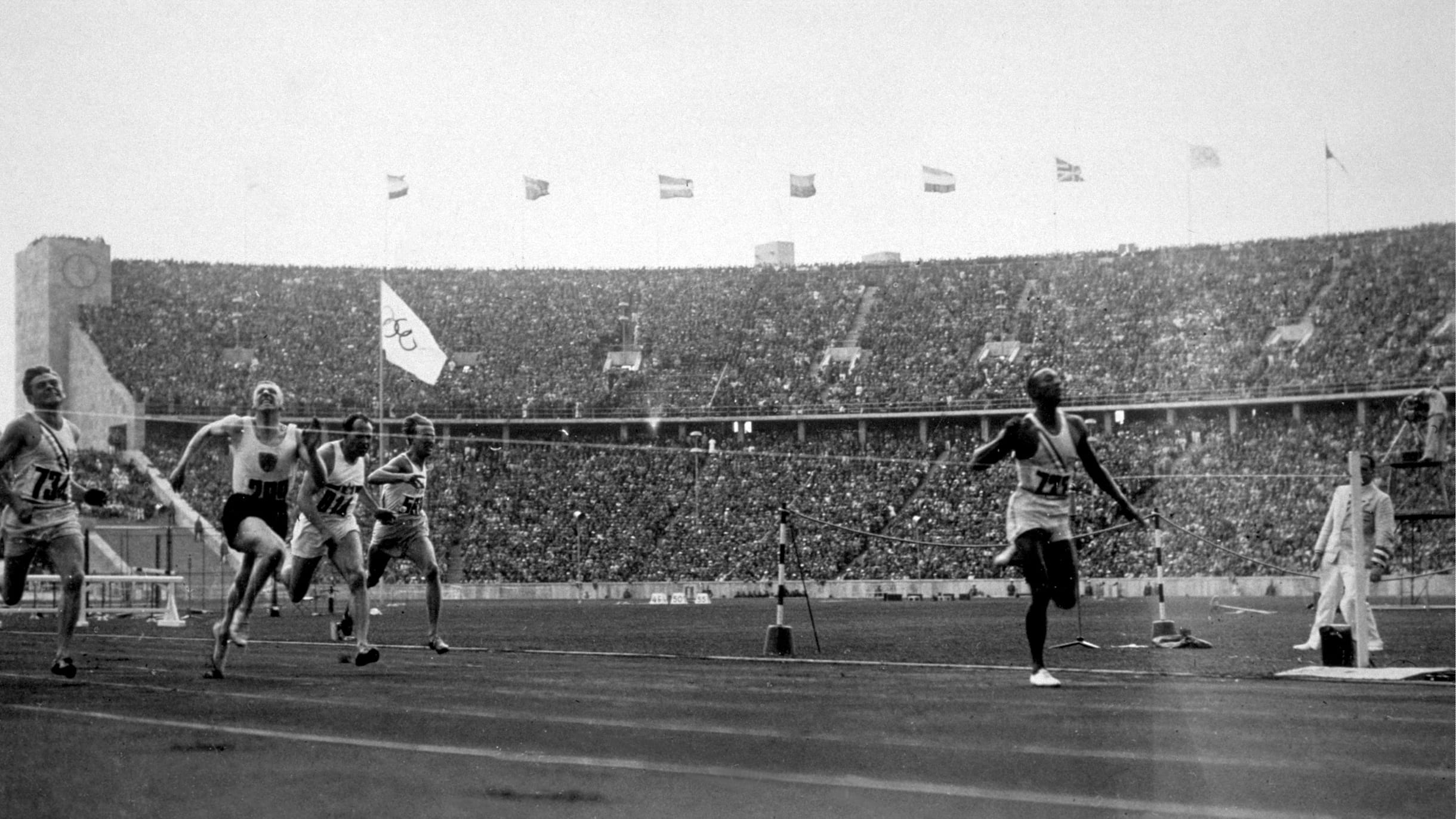 This week in Olympic sports history: March 25-31, Jesse Owens honoured
